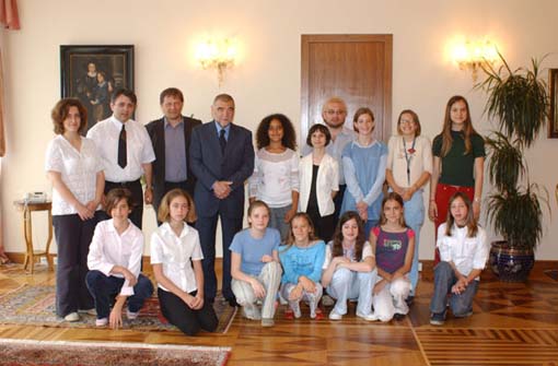 U�enici s predsjednikom Mesi�em