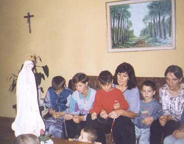 SOS-mama Tonka Peroevi s djecom